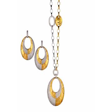 East & West Chrysanthemum Gold Necklace and Earrings