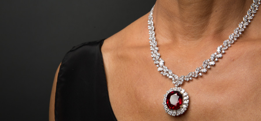 philosophy-of-a-Circular-Economy-works-with-your-Jewellery-4