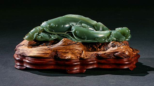 the-jewel-box-singapore-all-about-jade-nephrite-carving